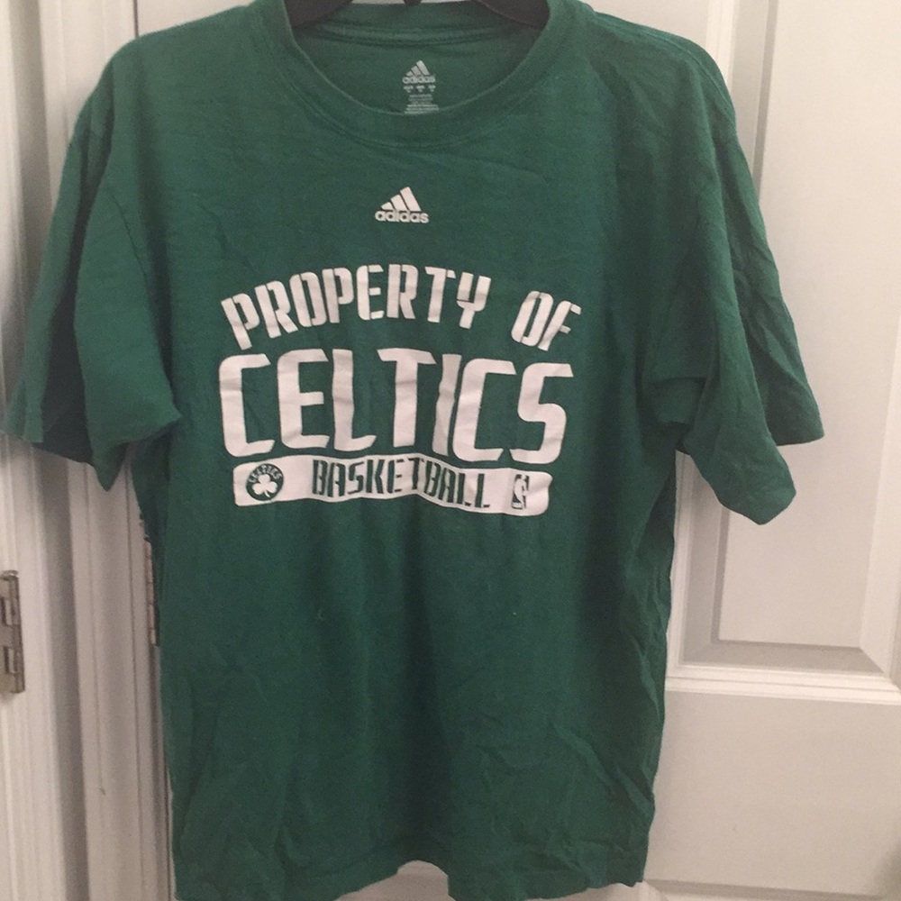 NBA Adidas Boston Celtics men’s tee, size M